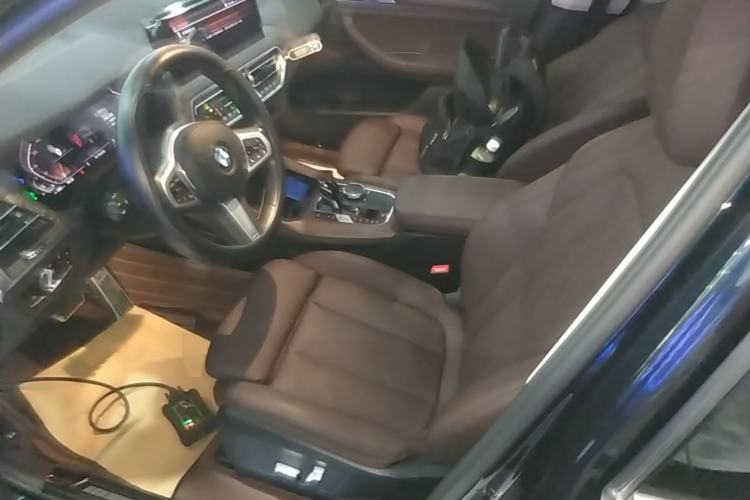 Used BMW X3 2022 xDrive25i M Sport Package Left Front Seat