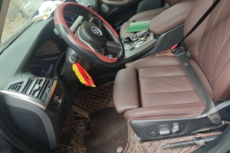 Used BMW X3 2022 Facelift xDrive30i Luxury Edition M Night Edition Package Left Front Seat