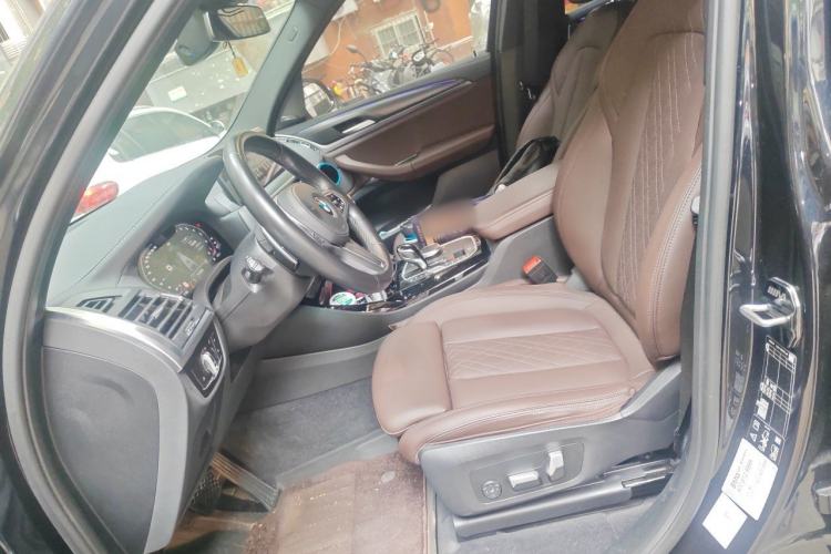 Used BMW X3 2022 xDrive30i Luxury Edition M Night Sky Package Left Front Seat