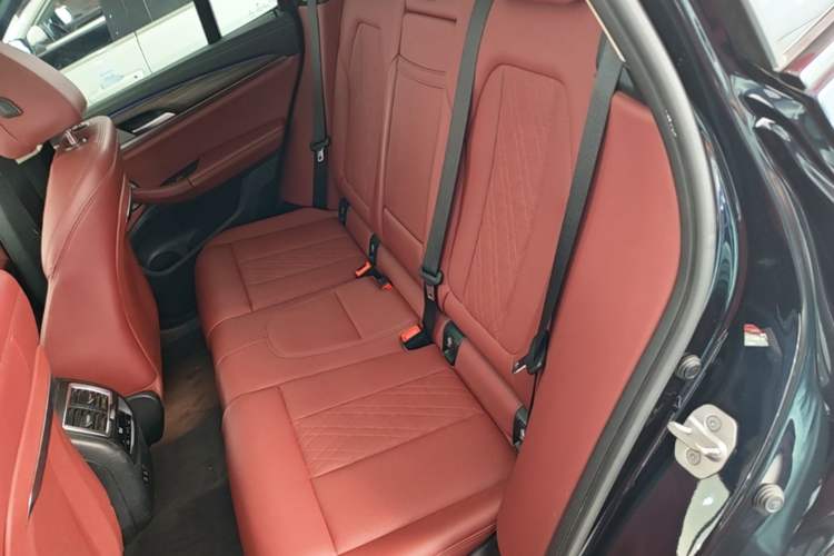Used BMW X3 2022 xDrive30i Luxury Model M Night Sky Package Left Rear Seat