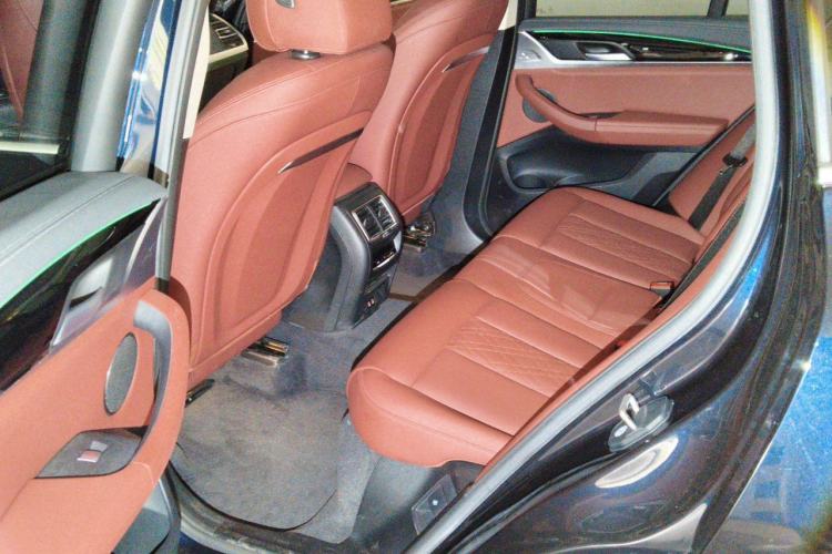 Used BMW X3 2022 xDrive25i M Sport Package Left Rear Seat