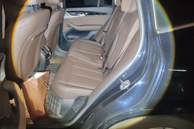 Used BMW X3 2022 xDrive25i M Sport Package Left Rear Seat
