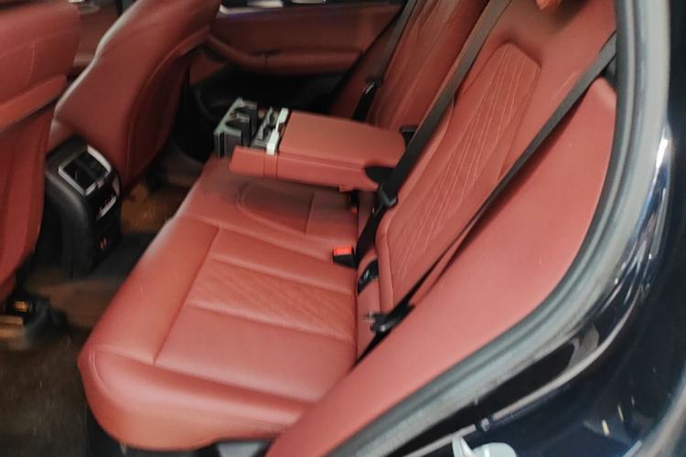Used BMW X3 2022 Restyled xDrive25i M Sport Package Left Rear Seat