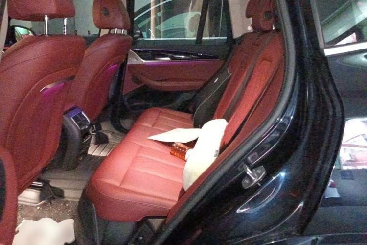 Used BMW X3 2022 Restyled xDrive25i M Sport Package Left Rear Seat