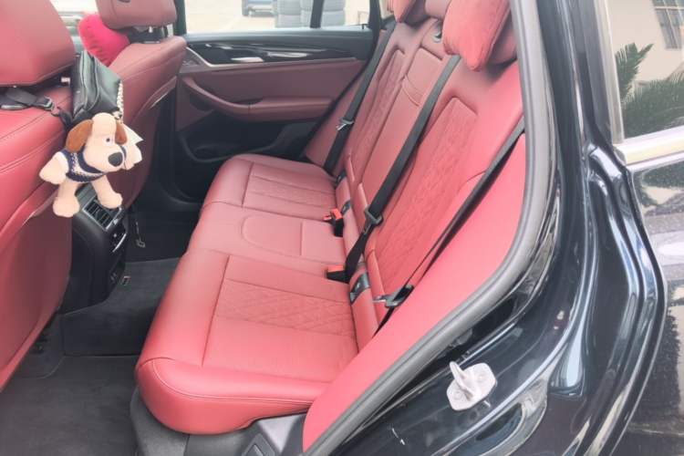 Used BMW X3 2022 Restyled xDrive25i M Sport Package Left Rear Seat