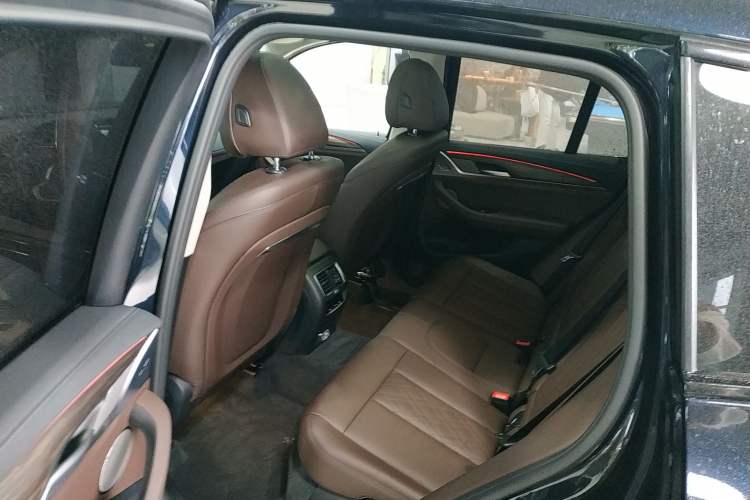 Used BMW X3 2022 xDrive30i Luxury Model M Night Sky Package Left Rear Seat