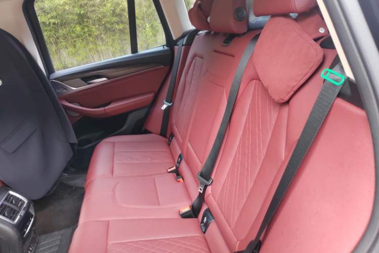 Used BMW X3 2022 xDrive30i Luxury Model M Night Sky Package Left Rear Seat
