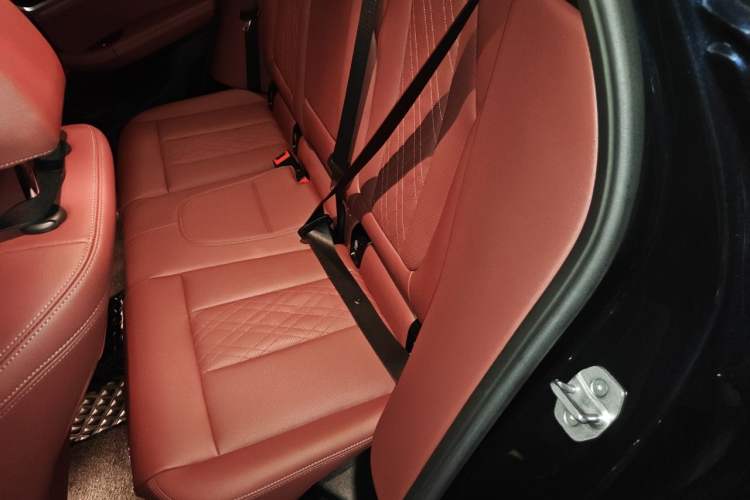 Used BMW X3 2022 xDrive25i M Sport Package Left Rear Seat