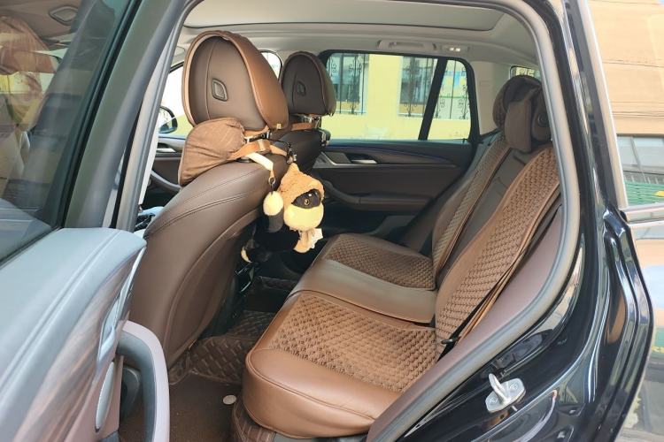 Used BMW X3 2022 xDrive30i Luxury Model M Night Sky Package Left Rear Seat