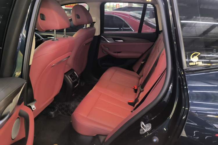 Used BMW X3 2022 xDrive30i Luxury Model M Night Sky Package Left Rear Seat