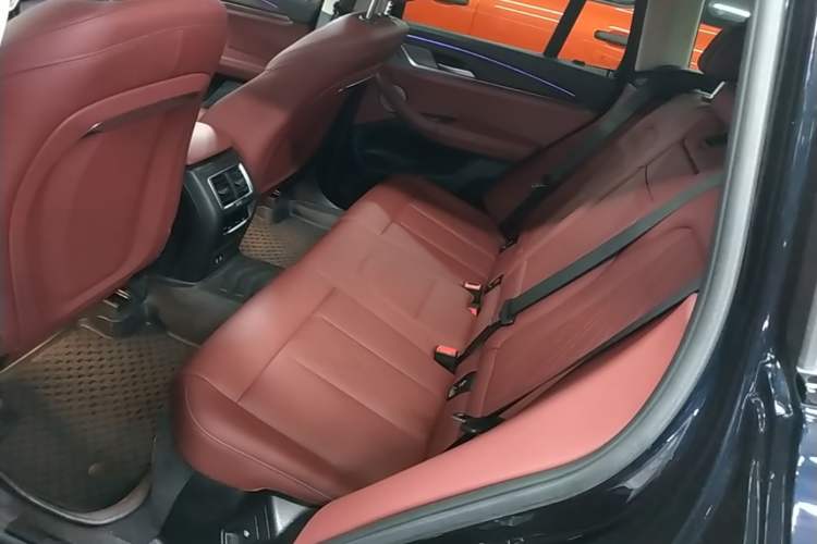 Used BMW X3 2022 xDrive30i Luxury Model M Night Sky Package Left Rear Seat