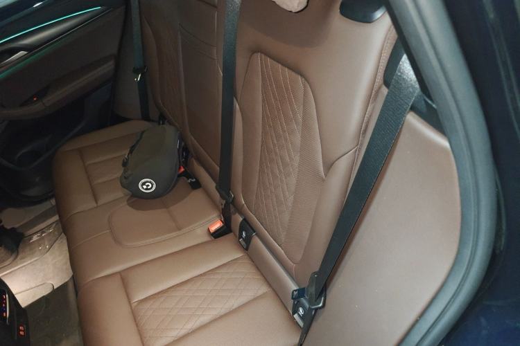 Used BMW X3 2022 xDrive30i Luxury Edition M Night Sky Package Left Rear Seat