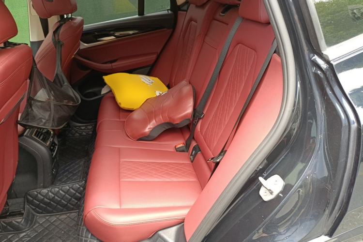 Used BMW X3 2022 Restyled xDrive25i M Sport Package Left Rear Seat