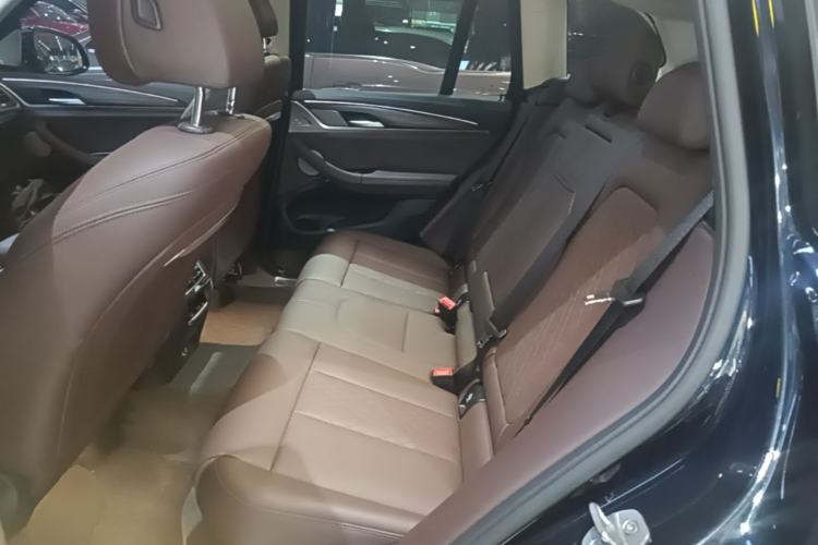Used BMW X3 2022 xDrive30i Luxury Model M Night Sky Package Left Rear Seat