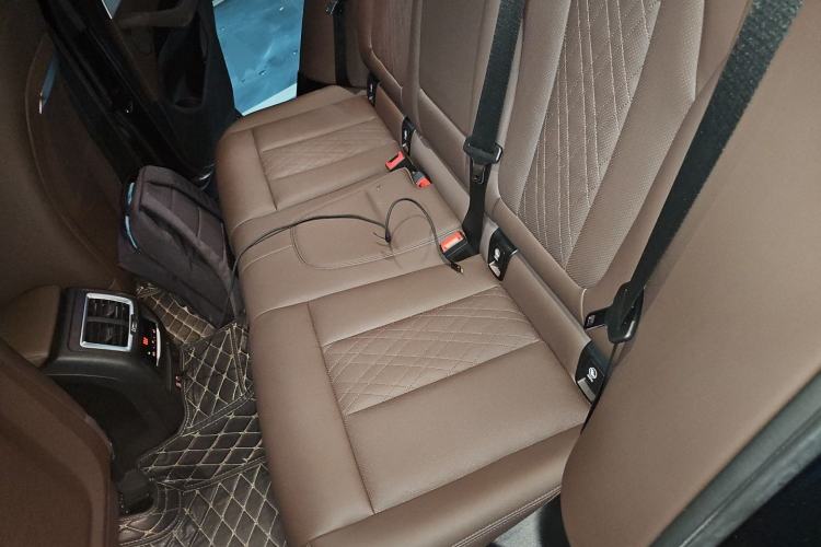 Used BMW X3 2022 Restyled xDrive30i Luxury Edition M Night Sky Package Left Rear Seat