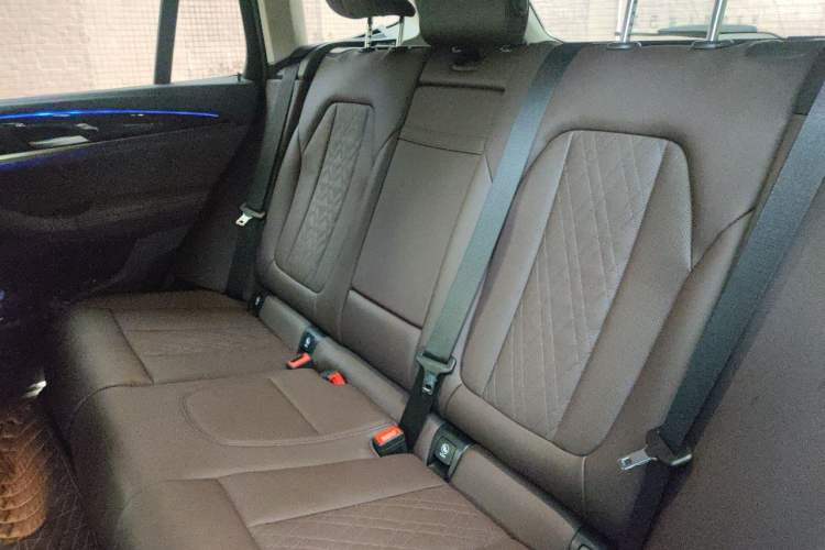 Used BMW X3 2022 xDrive25i M Sport Package Left Rear Seat