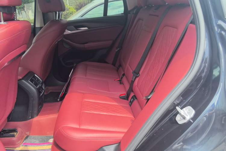Used BMW X3 2022 xDrive30i Luxury Model M Night Sky Package Left Rear Seat