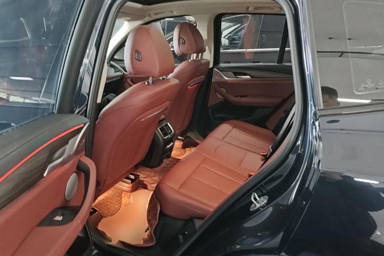 Used BMW X3 2022 xDrive30i Luxury Model M Night Sky Package Left Rear Seat
