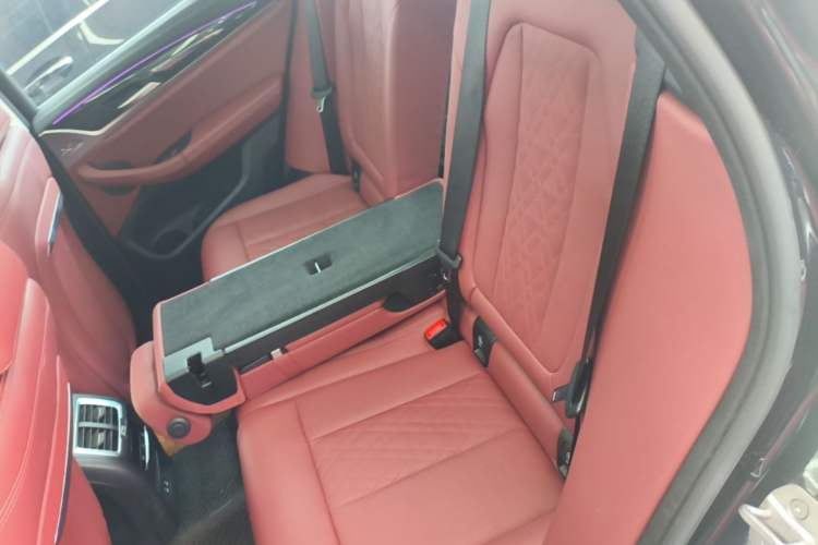 Used BMW X3 2022 Restyled xDrive25i M Sport Package Left Rear Seat