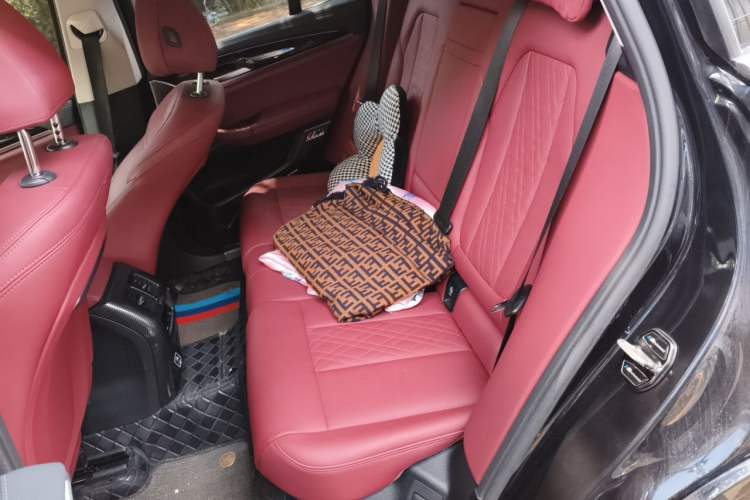Used BMW X3 2022 Restyled xDrive25i M Sport Package Left Rear Seat