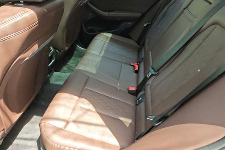 Used BMW X3 2022 xDrive25i M Sport Package Left Rear Seat