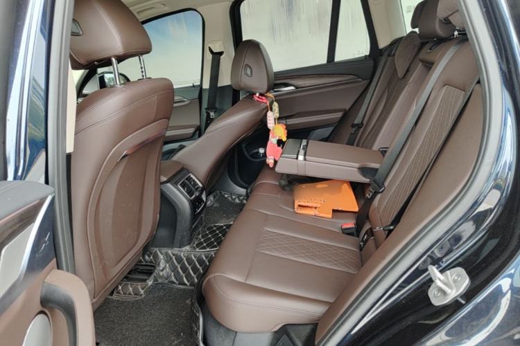 Used BMW X3 2022 xDrive30i Luxury Model M Night Sky Package Left Rear Seat