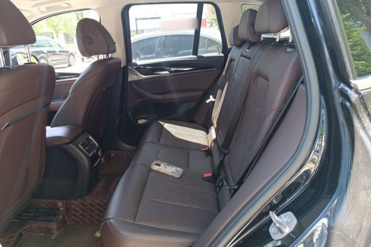 Used BMW X3 2022 xDrive25i M Sport Package Left Rear Seat