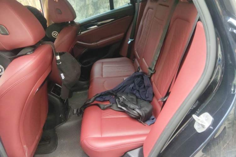 Used BMW X3 2022 xDrive25i M Sport Package Left Rear Seat