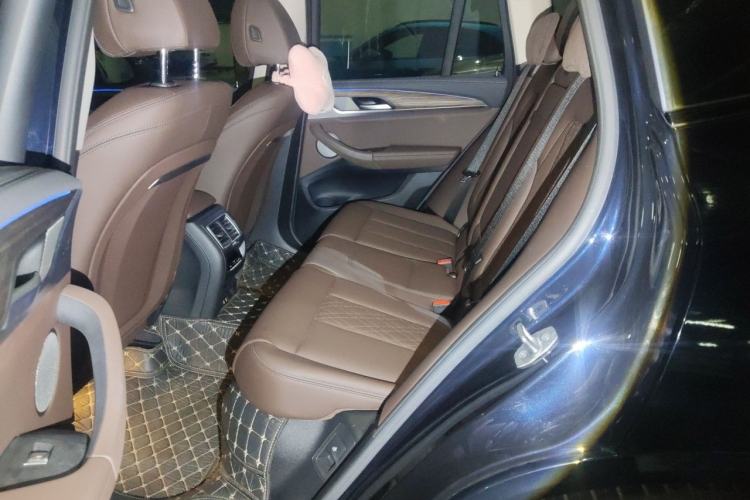 Used BMW X3 2022 xDrive30i Luxury Model M Night Sky Package Left Rear Seat