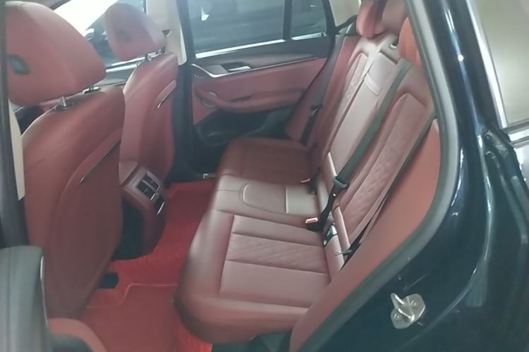 Used BMW X3 2022 Facelift xDrive30i Luxury Edition M Night Edition Package Left Rear Seat