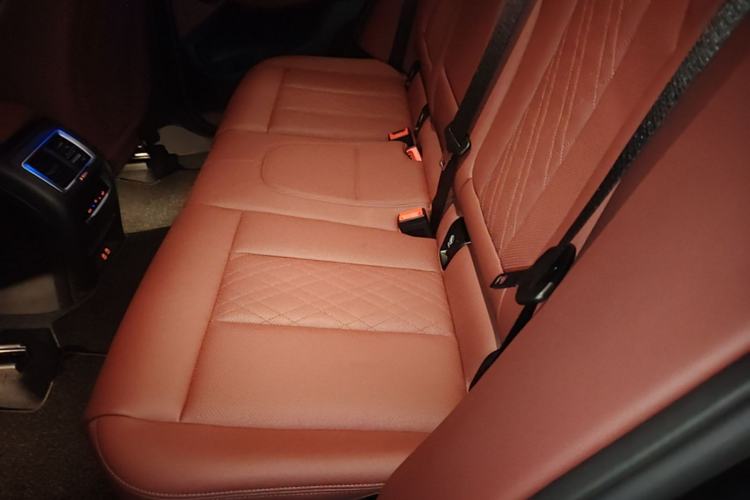 Used BMW X3 2022 xDrive25i M Sport Package Left Rear Seat