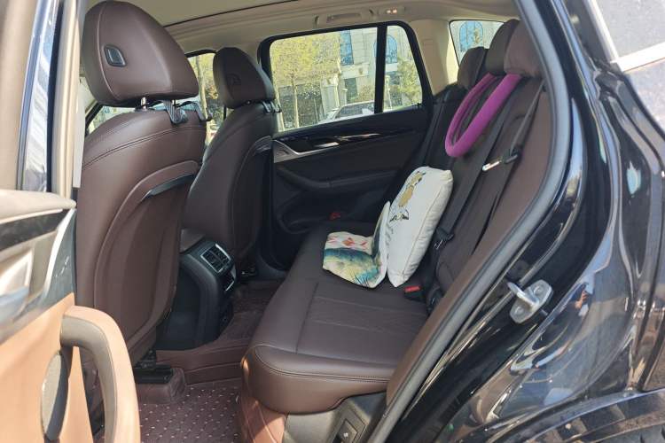 Used BMW X3 2022 Restyled xDrive25i M Sport Package Left Rear Seat
