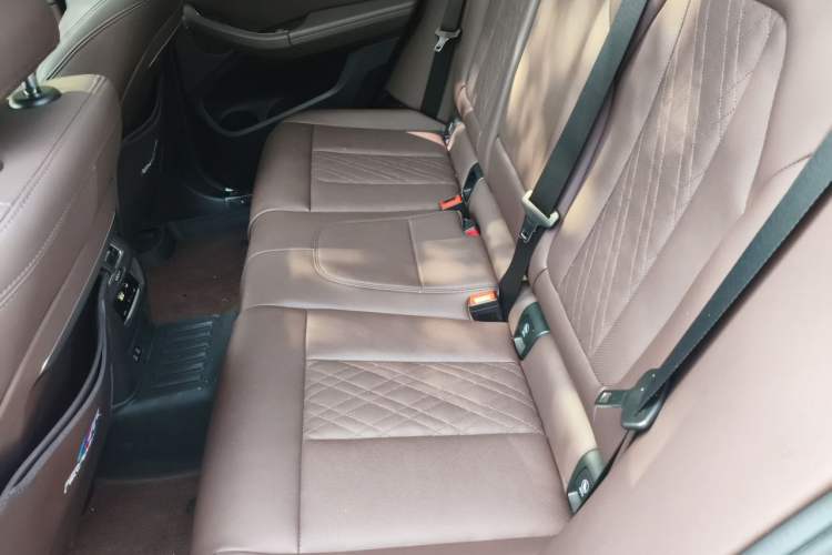 Used BMW X3 2022 Restyled xDrive25i M Sport Package Left Rear Seat