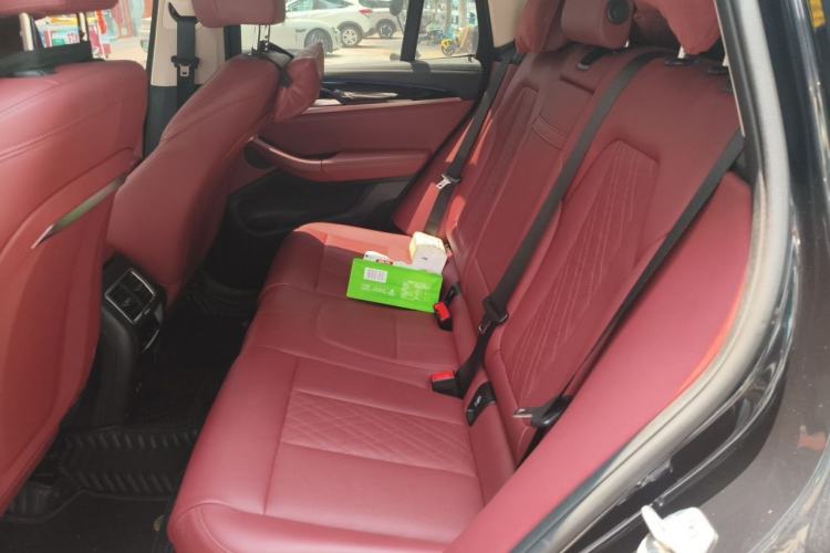 Used BMW X3 2022 xDrive25i M Sport Package Left Rear Seat