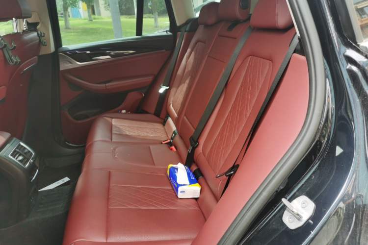 Used BMW X3 2022 Restyled xDrive25i M Sport Package Left Rear Seat