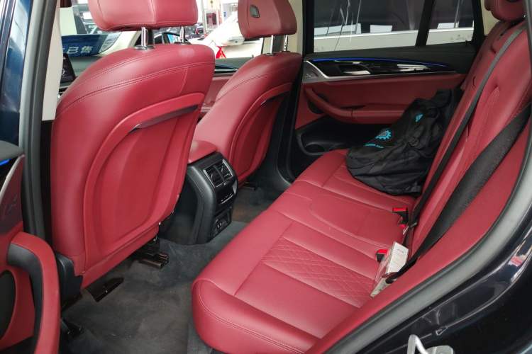 Used BMW X3 2022 xDrive25i M Sport Package Left Rear Seat