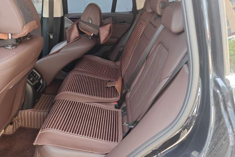 Used BMW X3 2022 Restyled xDrive25i M Sport Package Left Rear Seat