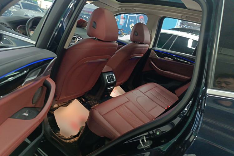 Used BMW X3 2022 Restyled xDrive25i M Sport Package Left Rear Seat