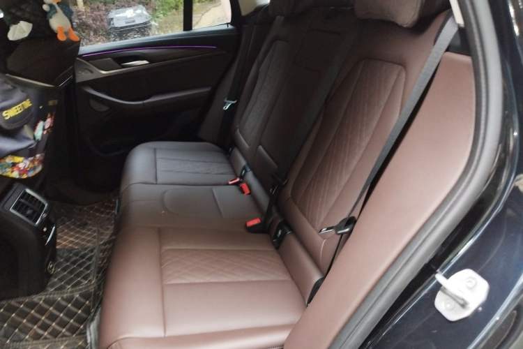 Used BMW X3 2022 Facelift xDrive30i Luxury Edition M Night Edition Package Left Rear Seat