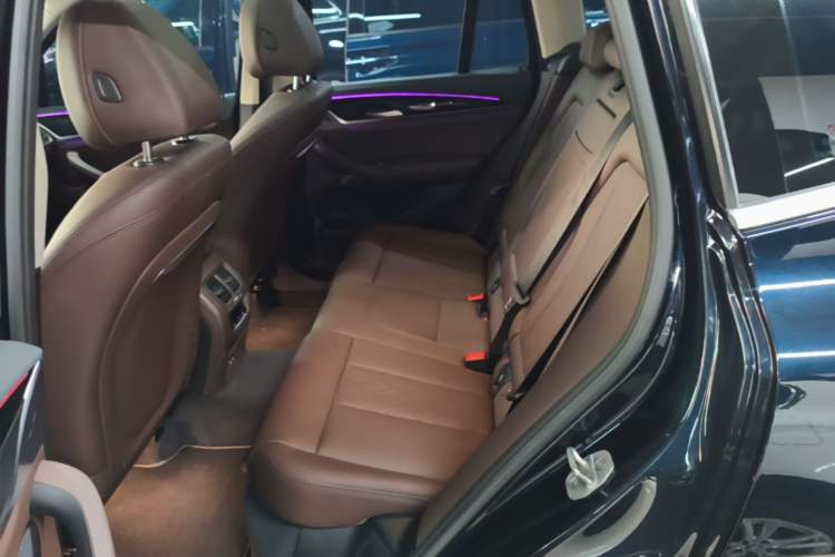Used BMW X3 2022 Restyled xDrive25i M Sport Package Left Rear Seat
