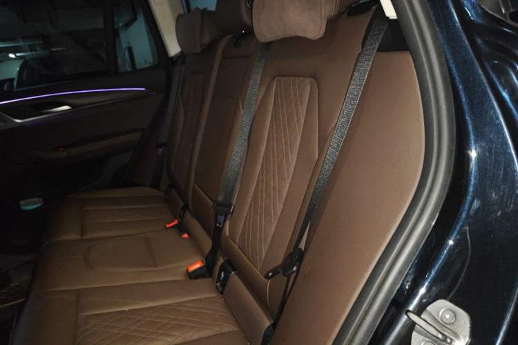 Used BMW X3 2022 Second Facelift xDrive30i Leading Edition M Night Sky Package Left Rear Seat