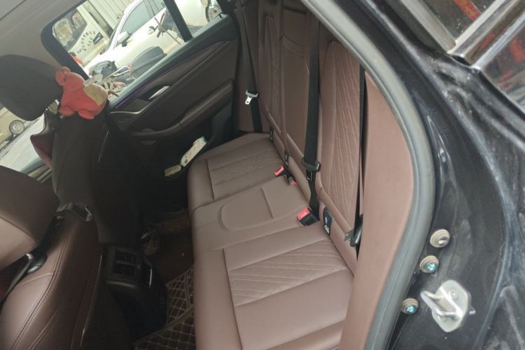 Used BMW X3 2022 Facelift xDrive30i Luxury Edition M Night Edition Package Left Rear Seat