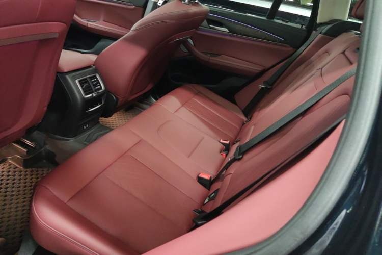 Used BMW X3 2022 xDrive30i Luxury Model M Night Sky Package Left Rear Seat