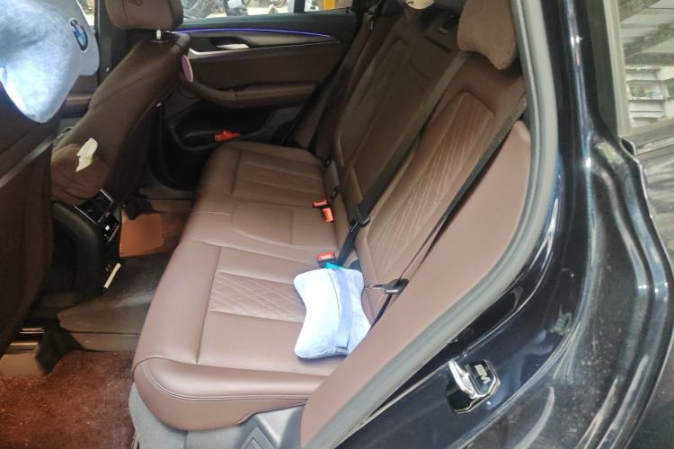 Used BMW X3 2022 xDrive30i Luxury Edition M Night Sky Package Left Rear Seat