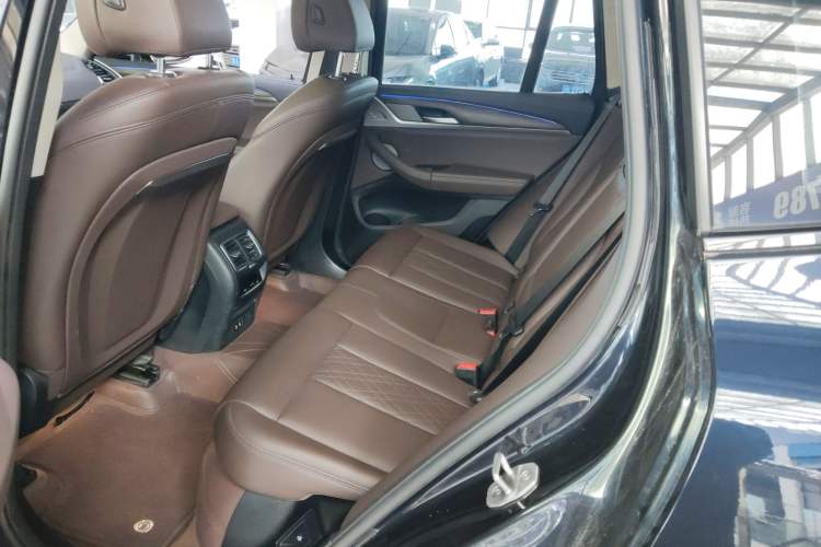 Used BMW X3 2022 xDrive30i Luxury Model M Night Sky Package Left Rear Seat