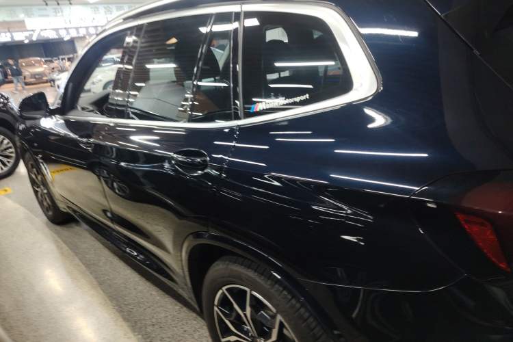 Used BMW X3 2022 xDrive25i M Sport Package Left Side