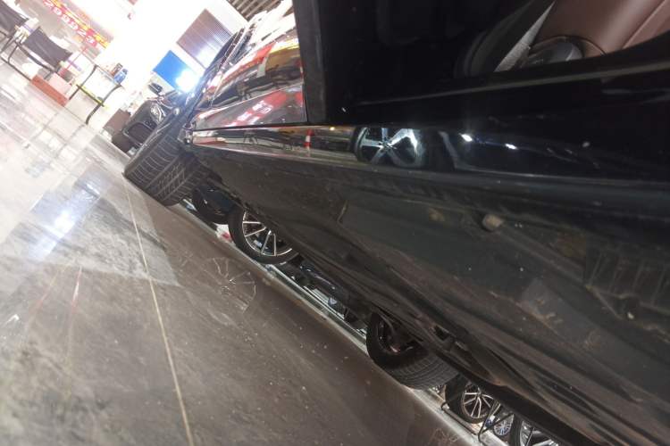 Used BMW X3 2022 xDrive30i Luxury Model M Night Sky Package Left Side Sill