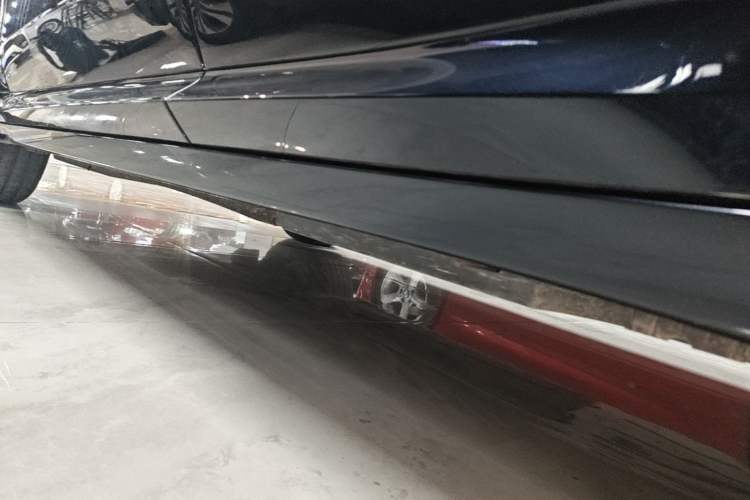 Used BMW X3 2022 Restyled xDrive25i M Sport Package Left Side Sill