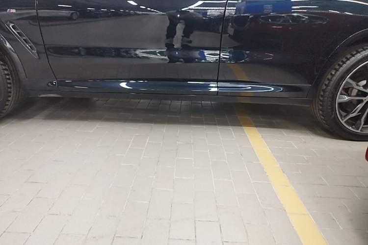 Used BMW X3 2022 Facelift xDrive30i Luxury Edition M Night Edition Package Left Side Sill
