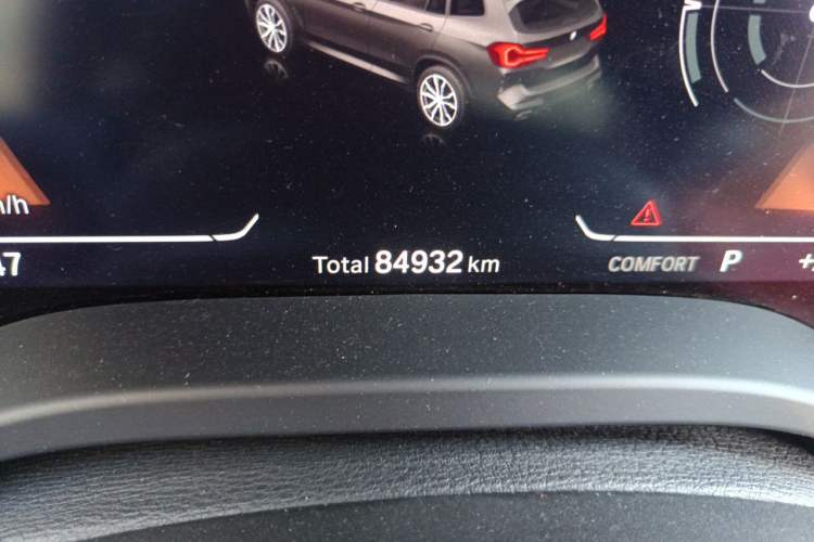 Used BMW X3 2022 Facelift xDrive30i Luxury Edition M Night Edition Package Odometer Close Up